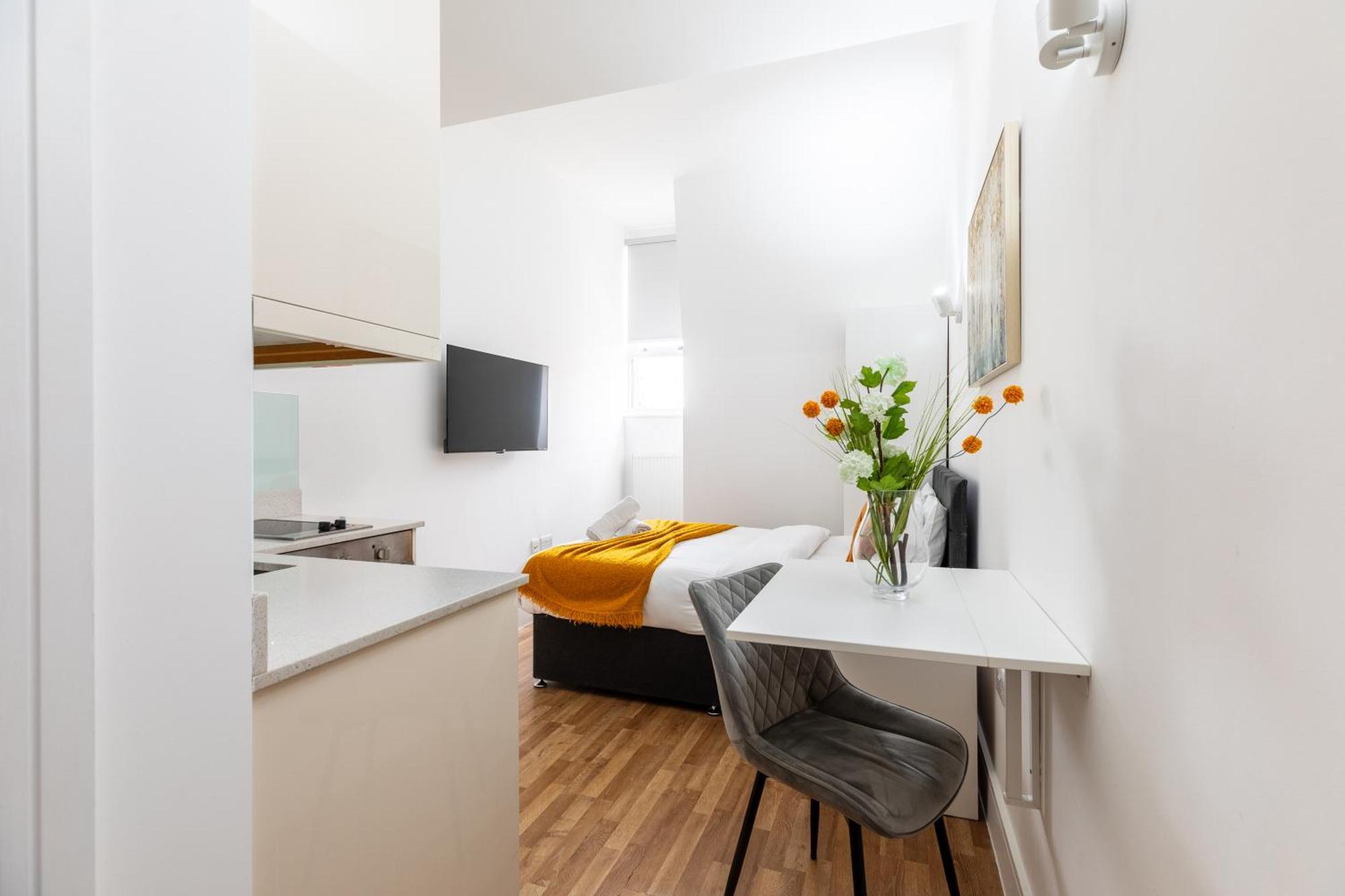 Clarges- Hsk Suites London Exterior photo